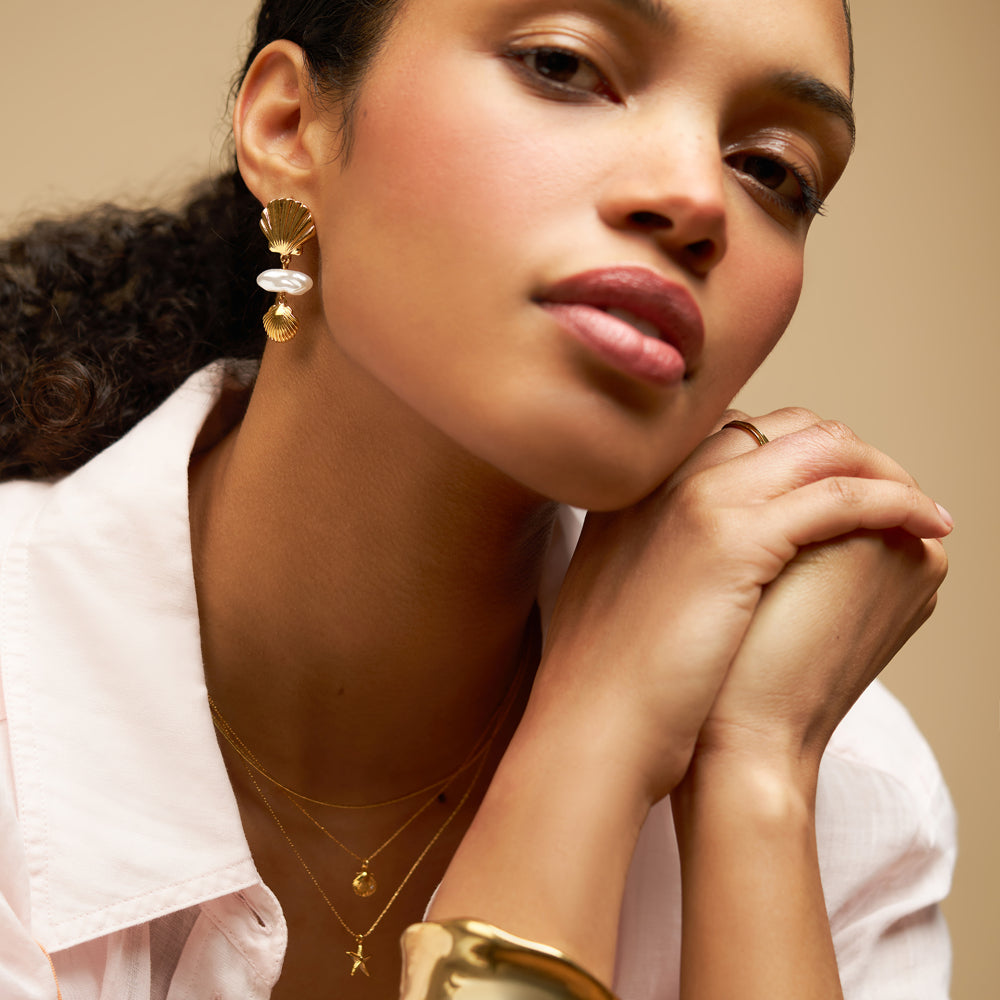 Graduated Shell & Pearl Drop Earrings - Image 2